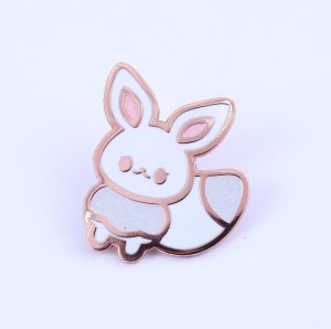 Custom fashion hard enamel lapel pins of cute design enamel pin